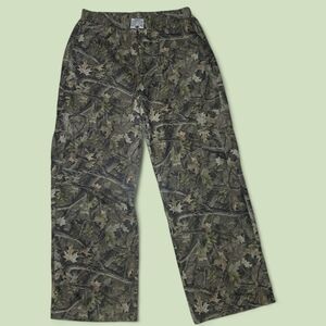 XL Juniors Camo Cargo Pants